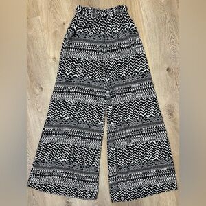 fab'rik Monochrome Zigzag Wide Leg High Waist Pants